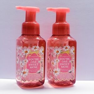 Bath & Body Works PINK PEACH BLOSSOM Gentle & Clean Foaming Hand Soap (2 Pcs)